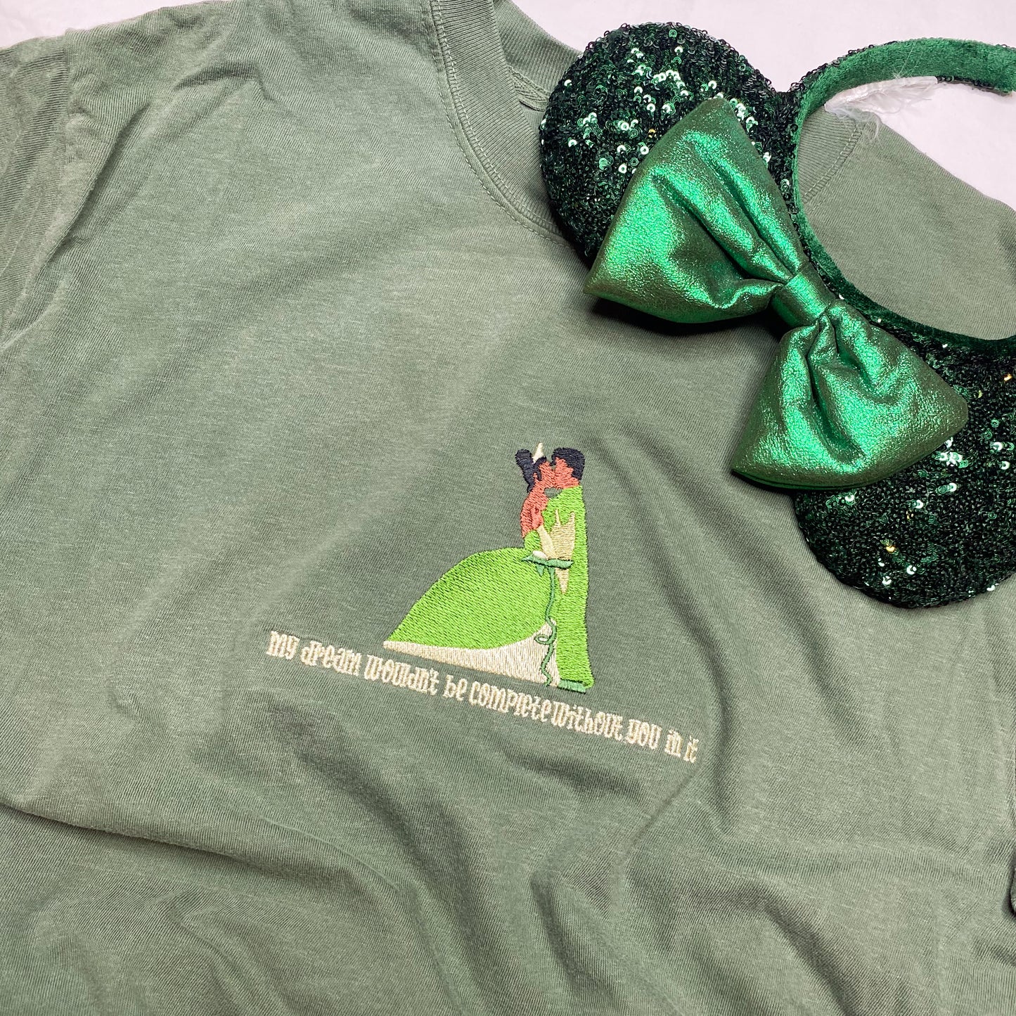 MEDIUM- Bayou Dreams Tee