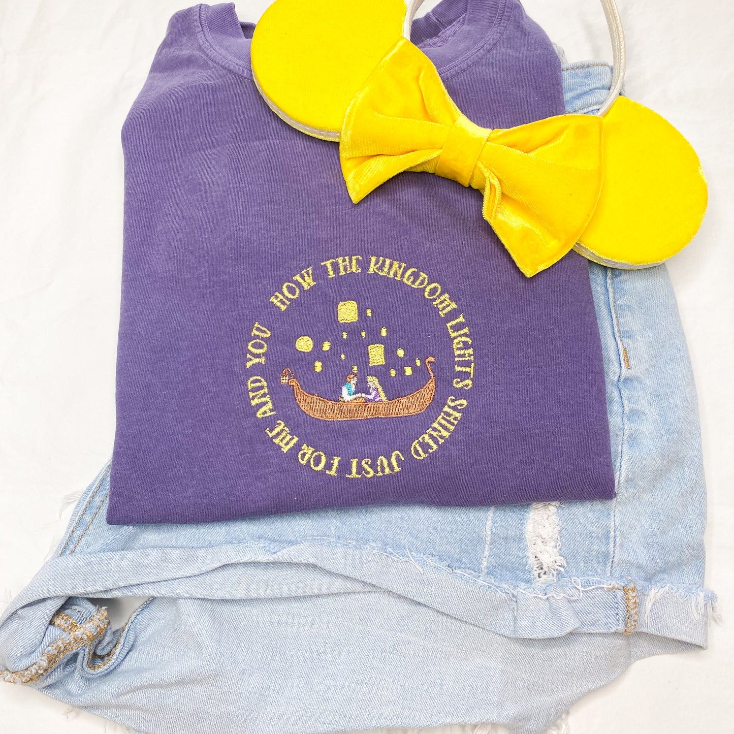 SMALL- Kingdom Lights Tee